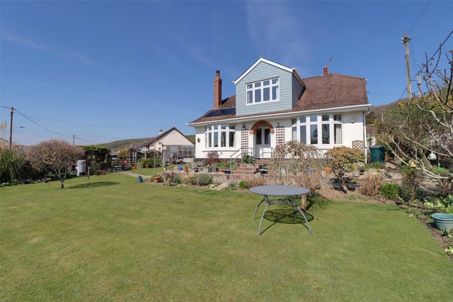 Willand Road, Braunton, Devon, EX33 4 bed detached house for sale