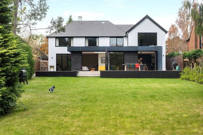 Abbot's Ride, Farnham, Surrey, GU9 5 bed detached house for sale