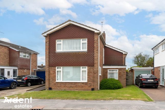 Gleneagles way, Hatfield Peverel 3 bed detached house for sale