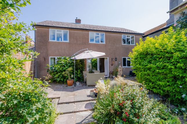 The Square, Sandford, EX17 4 bed end of terrace house for sale