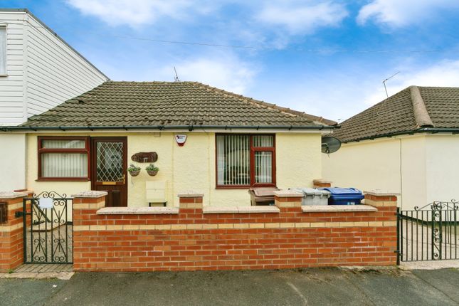 2 bedroom semi-detached bungalow for sale