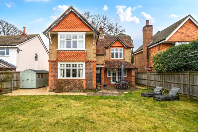Red House Lane, Elstead, GU8 3 bed detached house for sale
