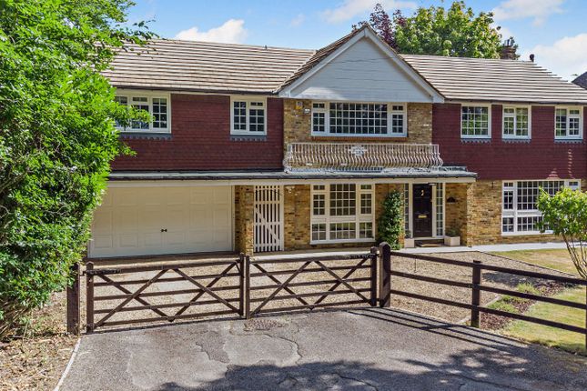 Barn Close, Farnham Common... 6 bed detached house for sale