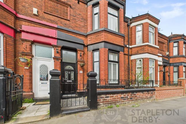 4 bedroom terraced house for sale