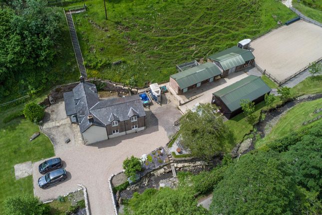 Rhydycroesau 3 bed detached house for sale