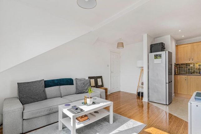 Devonshire Road, London, SE23 3SZ 1 bed flat for sale