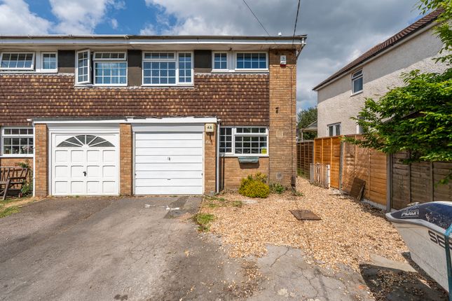 Pound Road, Bursledon, Southampton... 3 bed semi