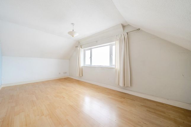 2 bed flat