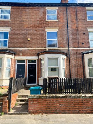 5 bedroom terraced house for sale