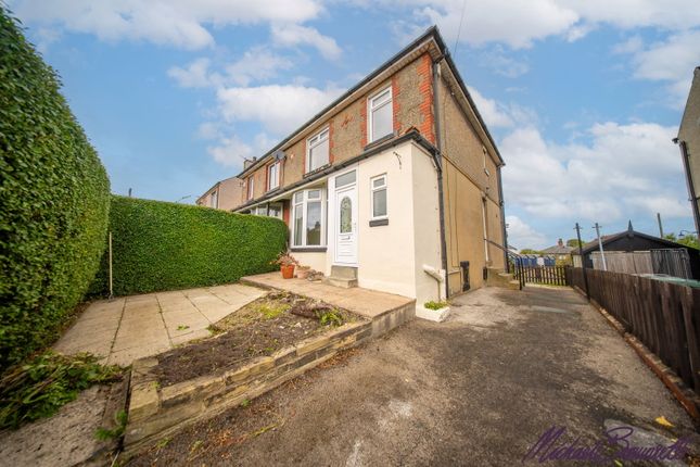 Oakdale Avenue, Bradford BD6 3 bed semi