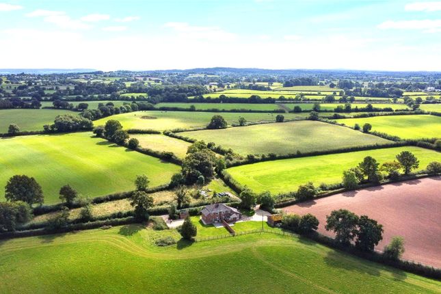 0.5 Acres Clyst Hydon, Cullompton... 3 bed semi