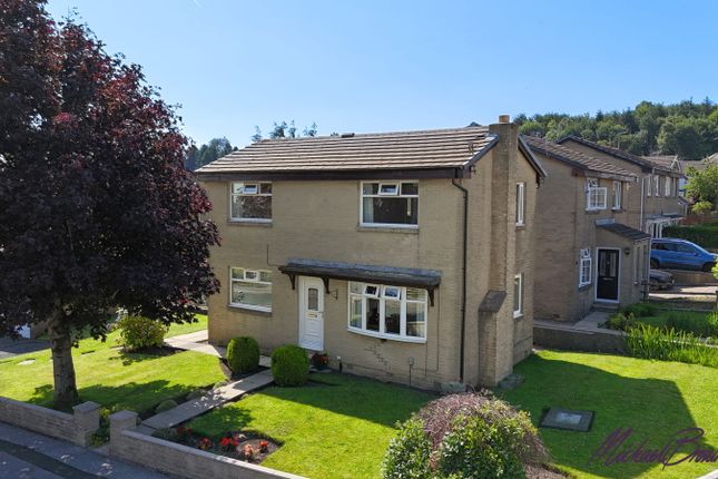 Ascot Parade, Bradford BD7 3 bed detached house for sale