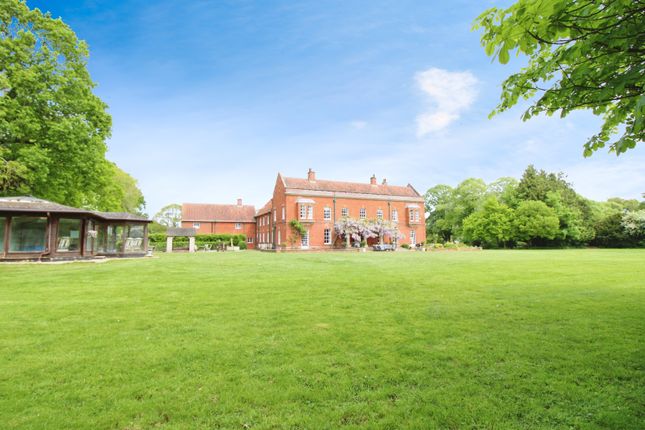 7 bedroom detached house for sale