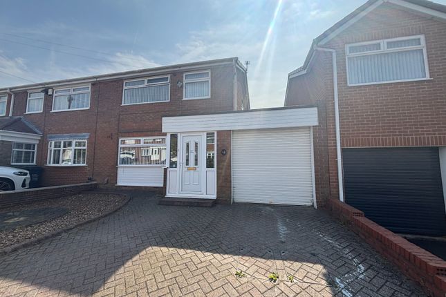 Newarth Close, Dumpling Hall... 3 bed semi