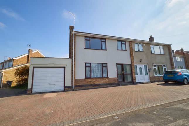 Adrian Drive, Barwell, Leicester 3 bed semi
