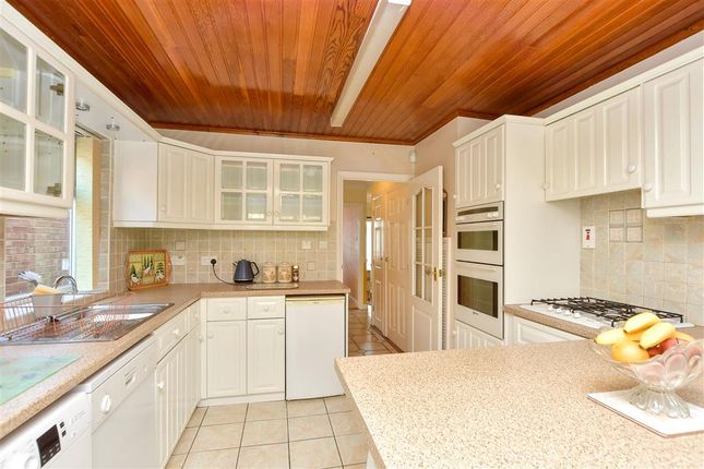 4 bed chalet