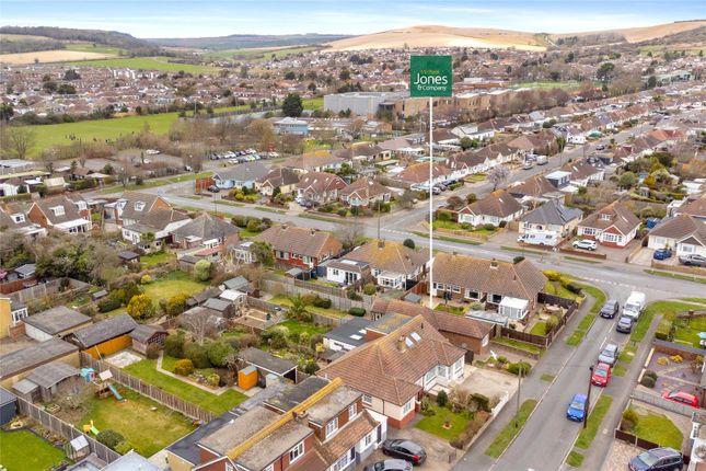 Elms Drive, Lancing, West Sussex, BN15 1 bed bungalow for sale