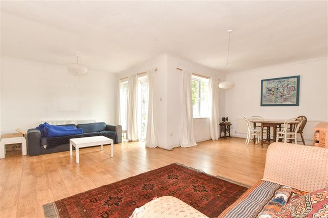 4 bed chalet
