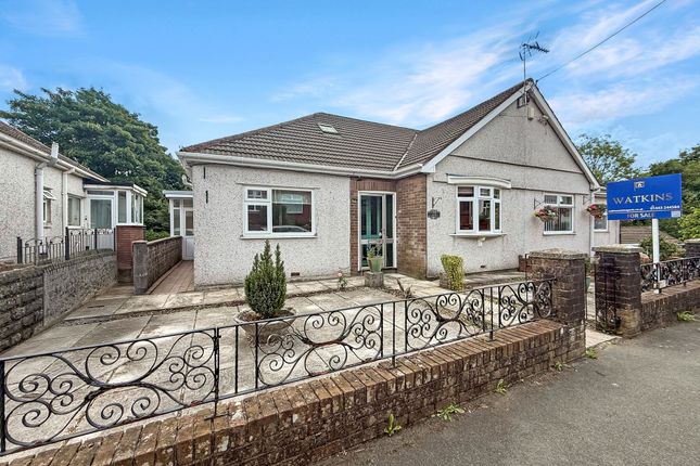 Brynmynach Avenue, Hengoed CF82 3 bed semi