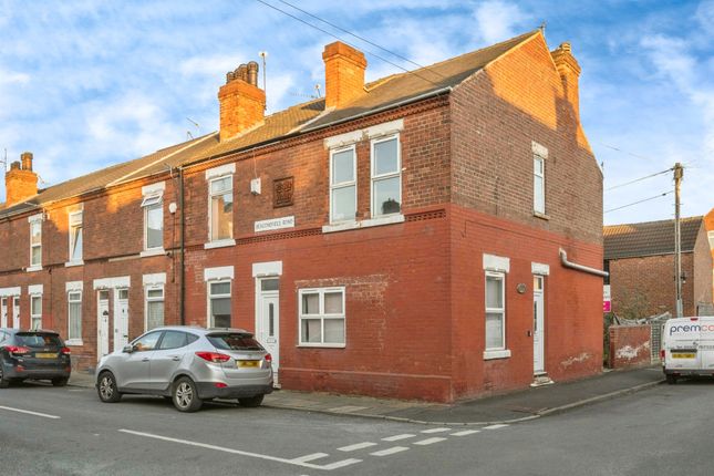 6 bed end terrace house
