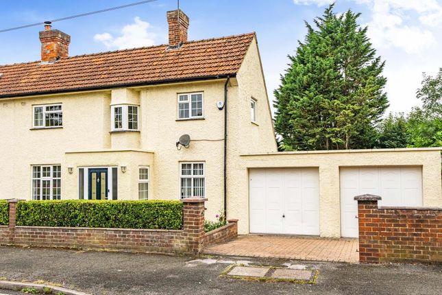 High Wycombe,  Buckinghamshire,  HP11 3 bed semi