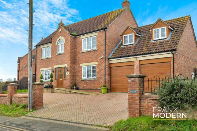 Dovecote Estate, Rippingale, PE10 5 bed detached house for sale