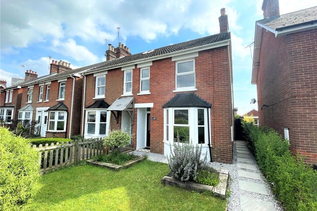 Station Road, Fordingbridge... 3 bed semi