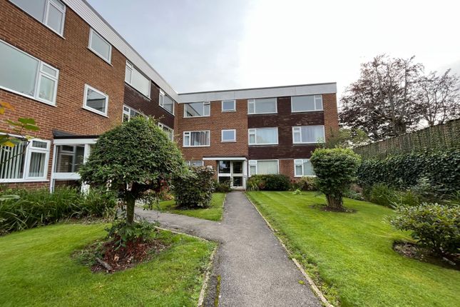 Croftleigh Gardens, Kingslea Road... 2 bed flat for sale