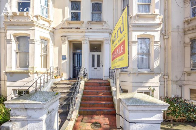 Sackville Road, Hove BN3 1 bed flat for sale