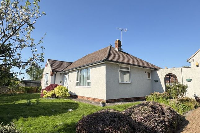 2 bed detached bungalow