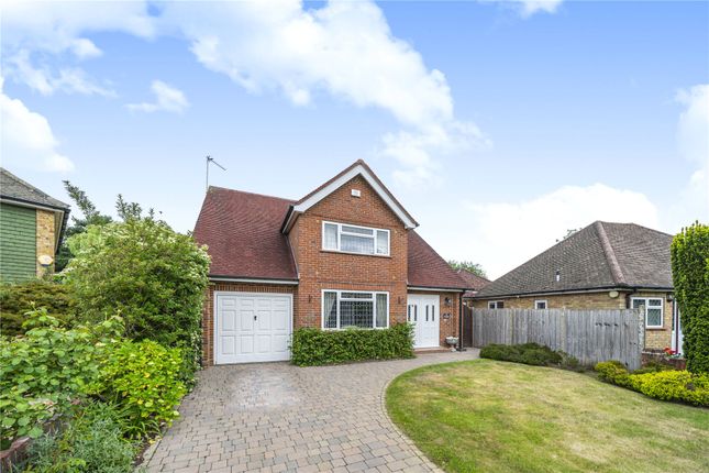Lane End Drive, Woking GU21 3 bed detached house for sale