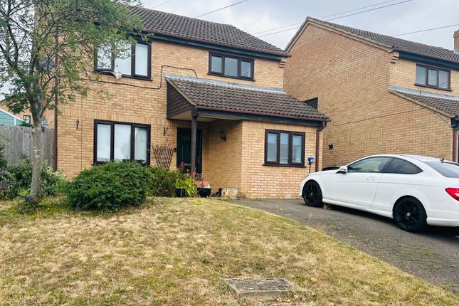 Laywood Way, Wellingborough NN9 4 bed detached house for sale