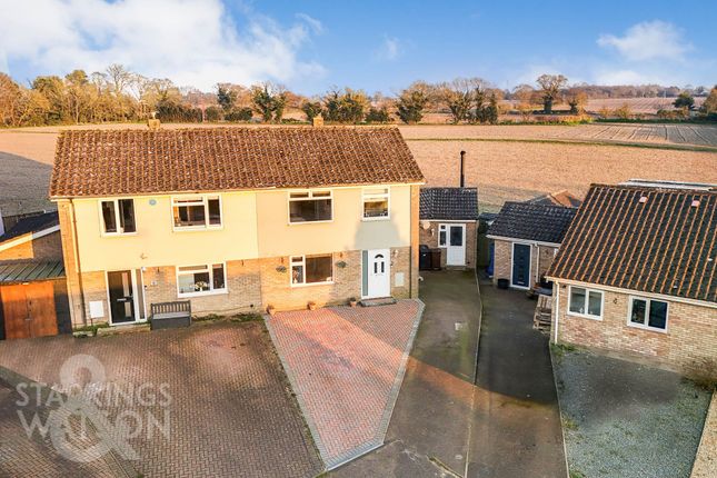 4 bedroom semi-detached house for sale
