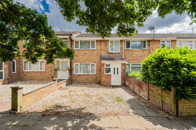 Roxburgh Way, Bletchley, Milton... 3 bed terraced house for sale