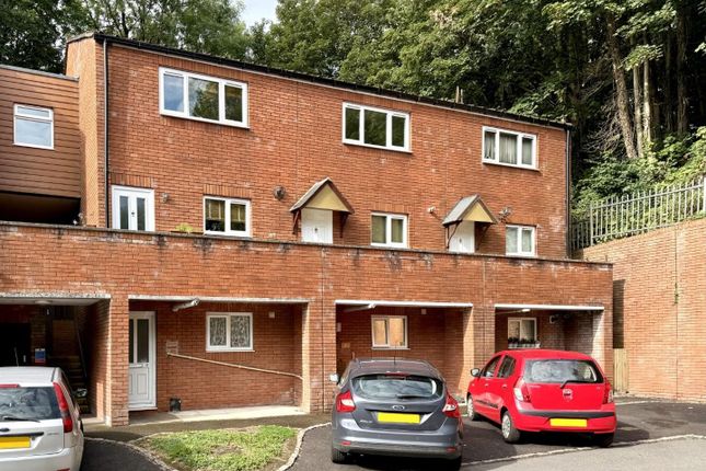 Willowmere, Llandough, Penarth 2 bed maisonette for sale