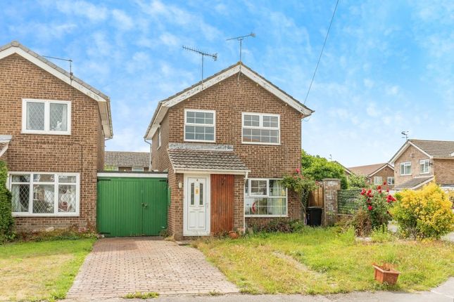 3 bedroom link detached house for sale