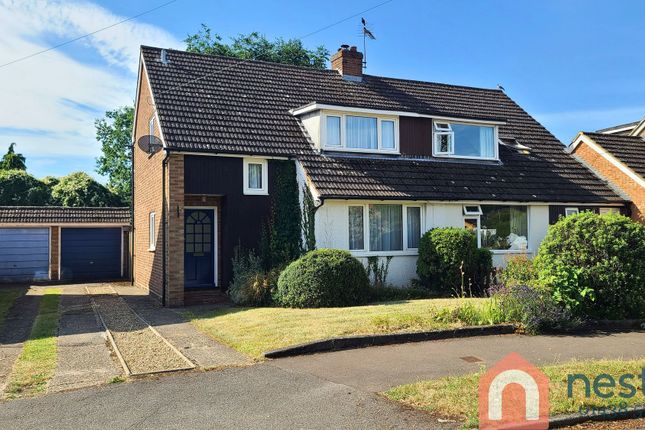 Foldingshott, Knebworth SG3 3 bed semi