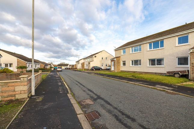 2 bedroom ground floor flat for sale
