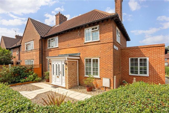 Hemlock Road, London W12 5 bed terraced house for sale