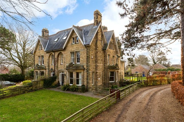 Castle Howard Road, Malton, North... 6 bed semi