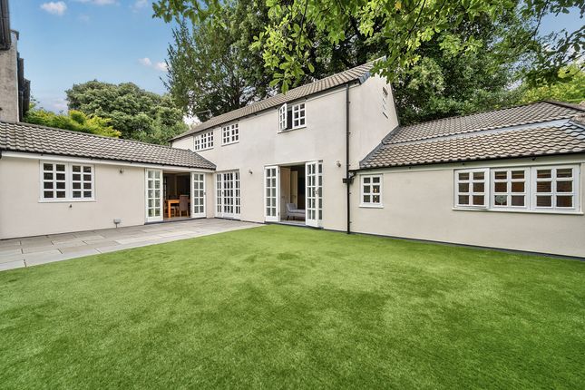 4 bedroom cottage for sale