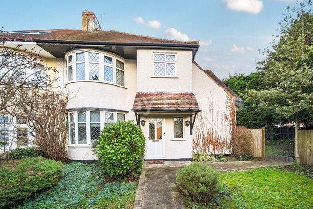 Copthall Gardens, Mill Hill, NW7 4 bed semi
