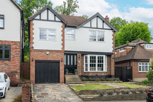 Amberley Road, Buckhurst Hill IG9 4 bed detached house for sale
