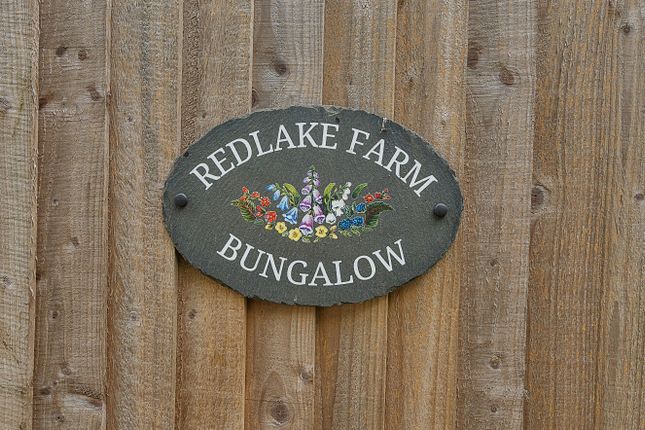 Honey Hill, Berkshire RG40 3 bed bungalow for sale