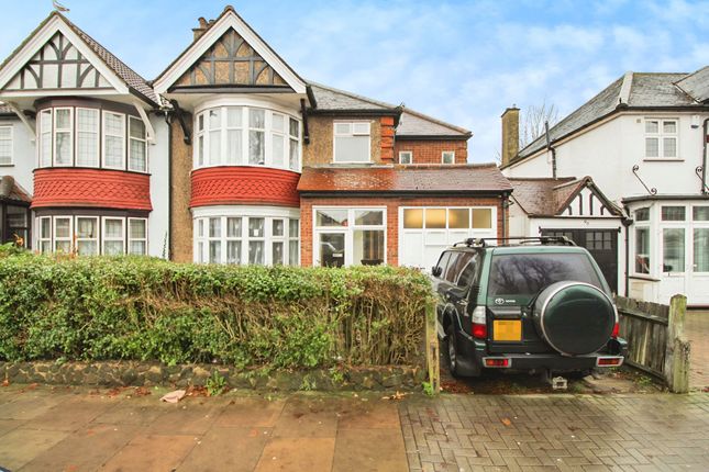 Northwick Avenue, Harrow, HA3 6 bed semi