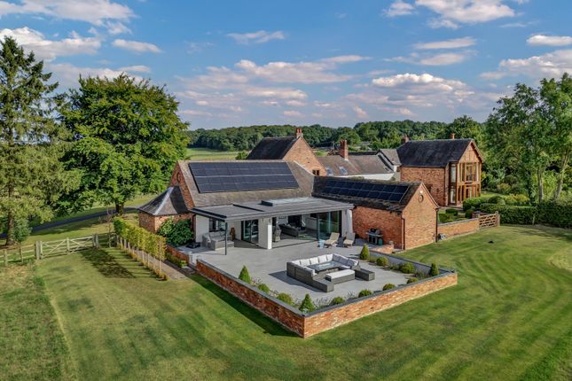 Old Birchwood Farm, Hoar Cross 5 bed detached house for sale