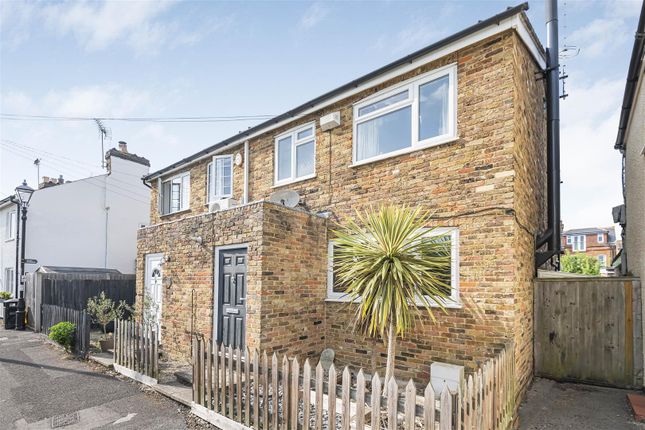 3 bed semi-detached house