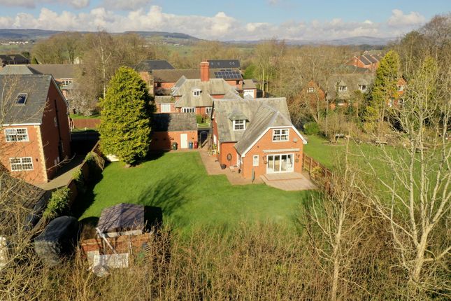 The Drive, Old Langho, BB6 3 bed detached house for sale