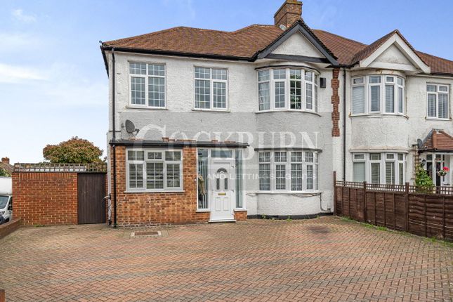 5 bedroom semi-detached house for sale