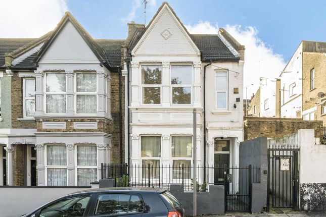 Fortune Gate Road, London NW10 2 bed flat for sale